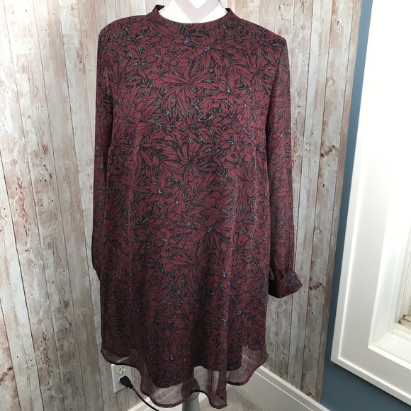 ASTR sz L long sleeve cutout floral tunic dress - Picture 3 of 8